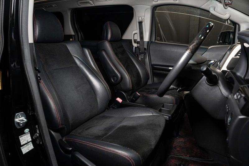 2013 Toyota Vellfire