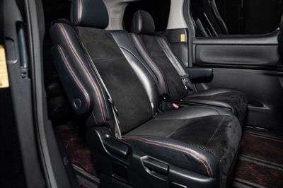 2013 Toyota Vellfire - Thumbnail