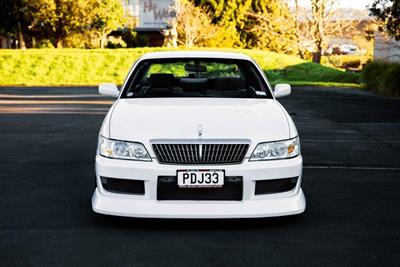 2001 Nissan Laurel - Thumbnail