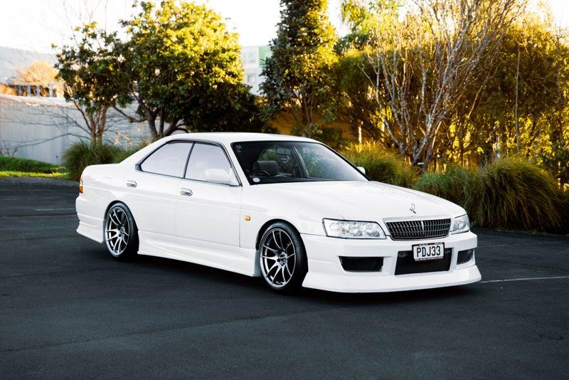 2001 Nissan Laurel