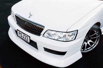 2001 Nissan Laurel - Thumbnail