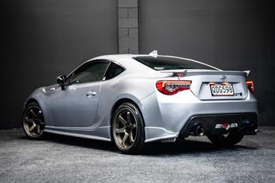 2015 Toyota 86 - Thumbnail