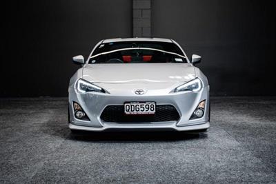 2015 Toyota 86 - Thumbnail