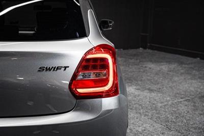 2018 Suzuki Swift - Thumbnail