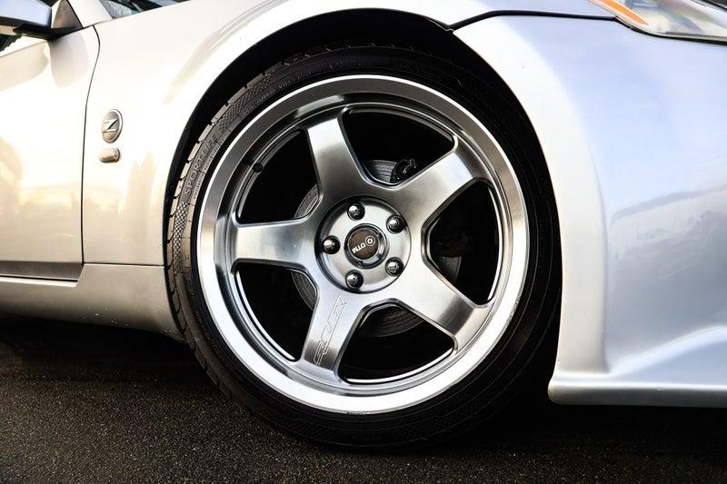 2005 Nissan Fairlady