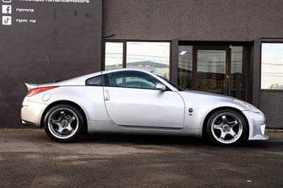 2005 Nissan Fairlady - Thumbnail