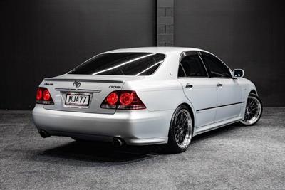 2006 Toyota Crown - Thumbnail