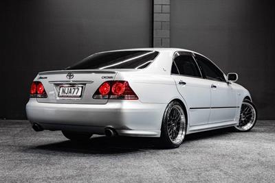 2006 Toyota Crown - Thumbnail