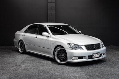 2006 Toyota Crown - Thumbnail