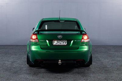 2010 Holden Commodore - Thumbnail