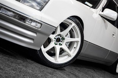 1995 Toyota Celsior - Thumbnail