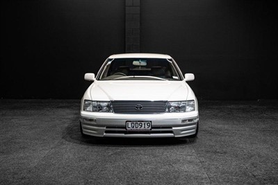 1995 Toyota Celsior - Thumbnail