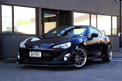 2012 Toyota 86 - Thumbnail