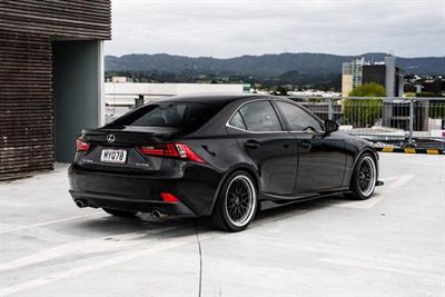 2014 Lexus IS 250 - Thumbnail