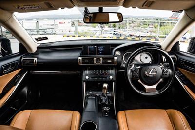 2014 Lexus IS 250 - Thumbnail
