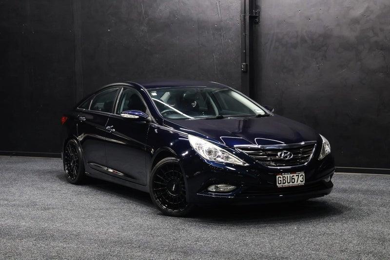 2011 Hyundai i45