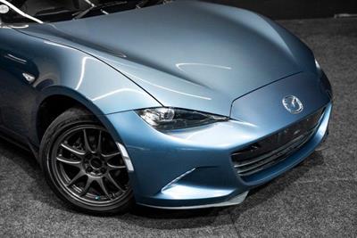 2015 Mazda Roadster - Thumbnail