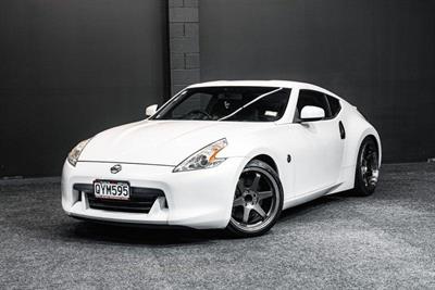 2011 Nissan Fairlady