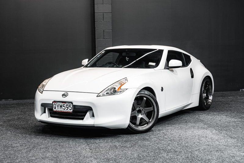 2011 Nissan Fairlady