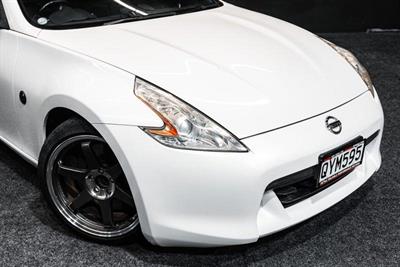 2011 Nissan Fairlady - Thumbnail
