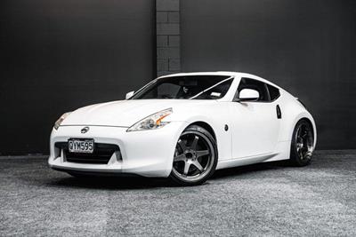 2011 Nissan Fairlady - Thumbnail