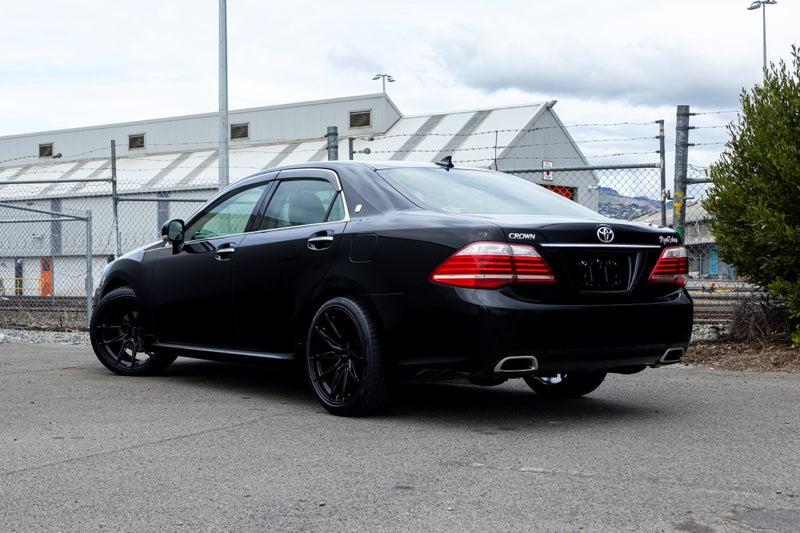 2012 Toyota Crown