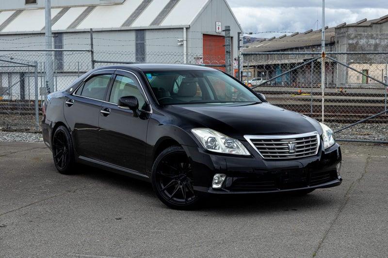 2012 Toyota Crown
