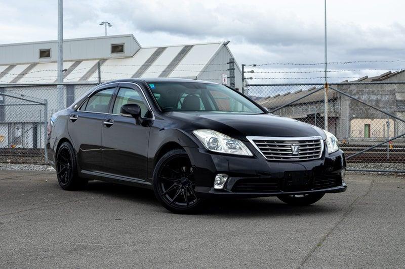 2012 Toyota Crown