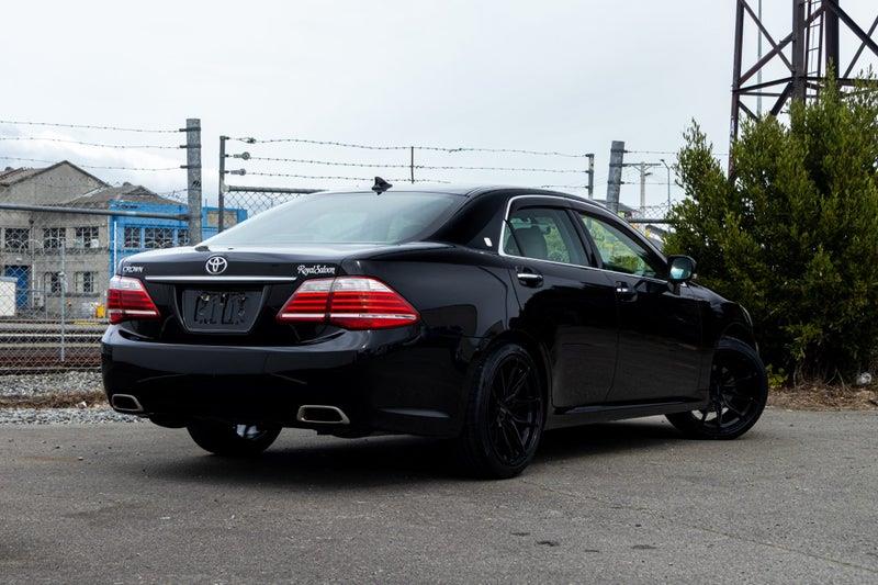 2012 Toyota Crown