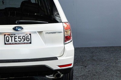 2011 Subaru Forester - Thumbnail