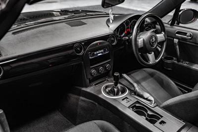 2006 Mazda Roadster - Thumbnail