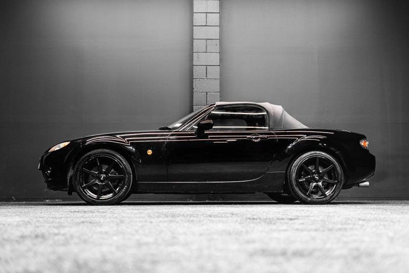 2006 Mazda Roadster