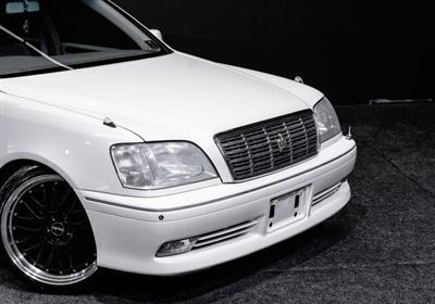 2001 Toyota Crown - Thumbnail