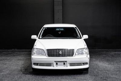 2001 Toyota Crown - Thumbnail
