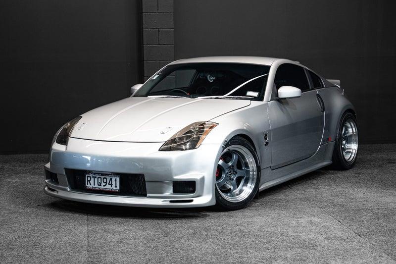 2004 Nissan Fairlady