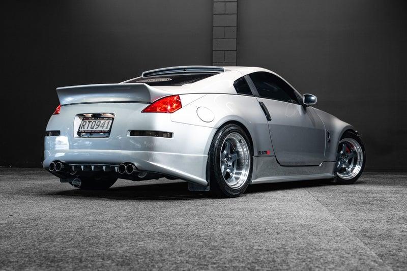 2004 Nissan Fairlady