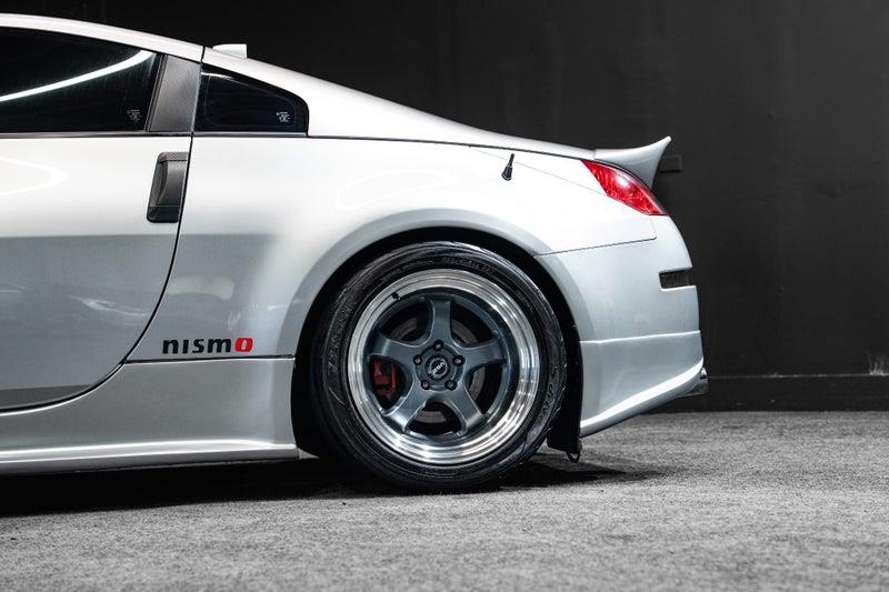 2004 Nissan Fairlady