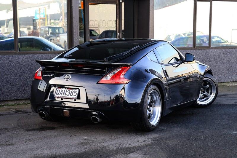 2009 Nissan Fairlady