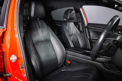 2018 Honda Civic - Thumbnail
