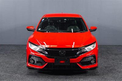 2018 Honda Civic - Thumbnail