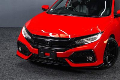 2018 Honda Civic - Thumbnail