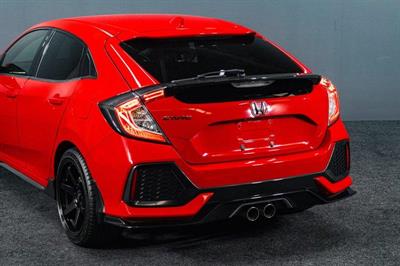 2018 Honda Civic - Thumbnail