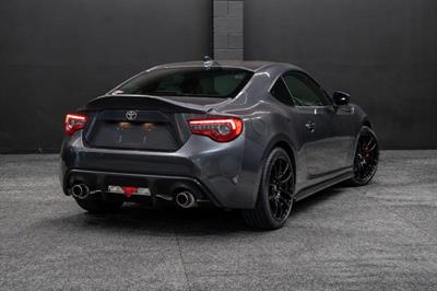 2017 Toyota 86 - Thumbnail