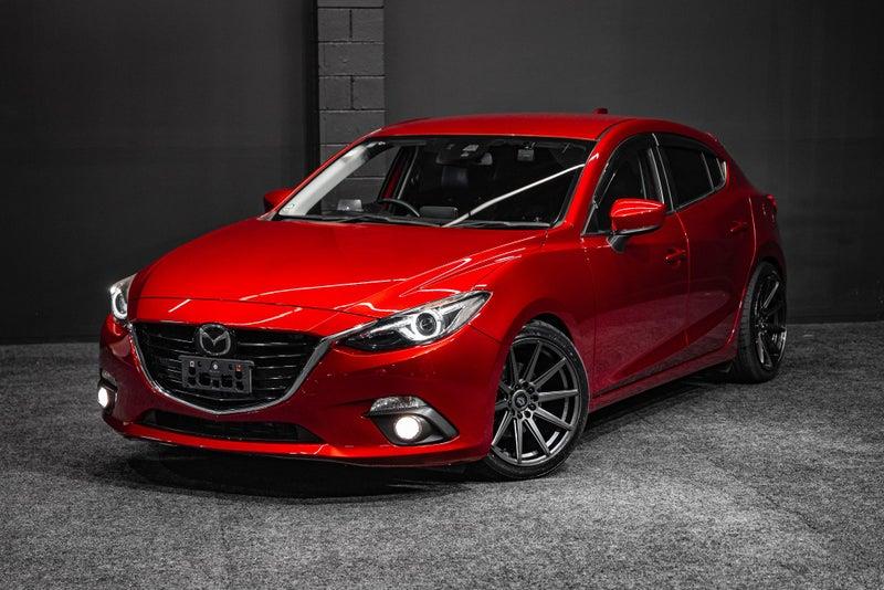 2013 Mazda Axela
