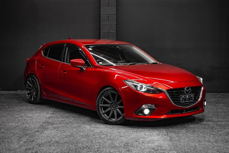 2013 Mazda Axela