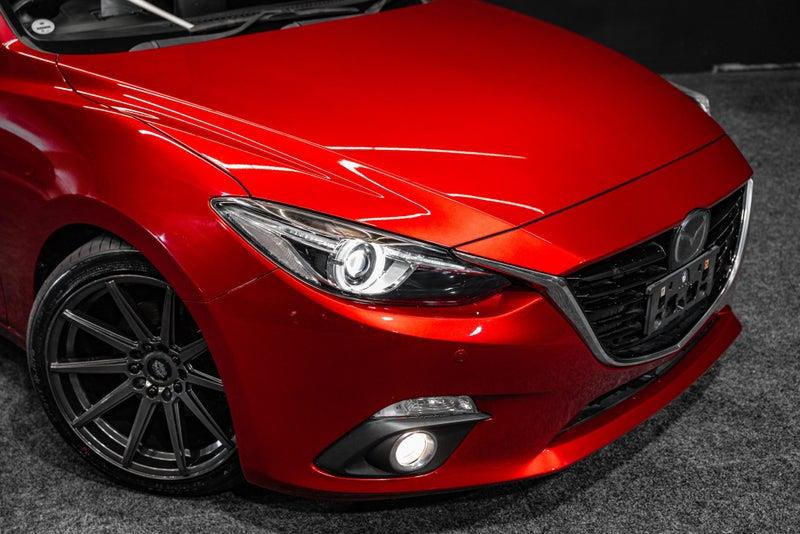 2013 Mazda Axela