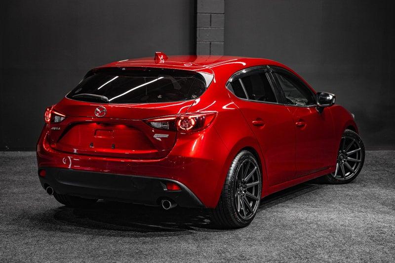 2013 Mazda Axela