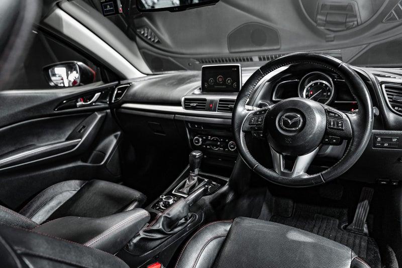 2013 Mazda Axela