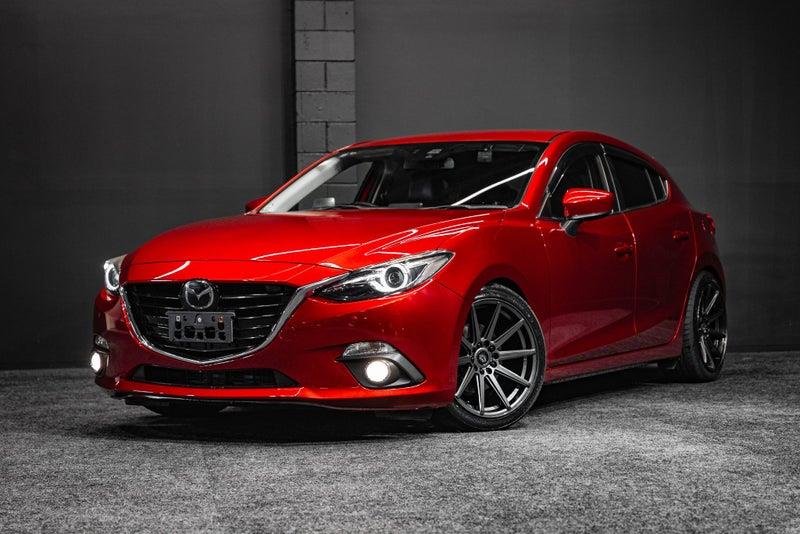 2013 Mazda Axela