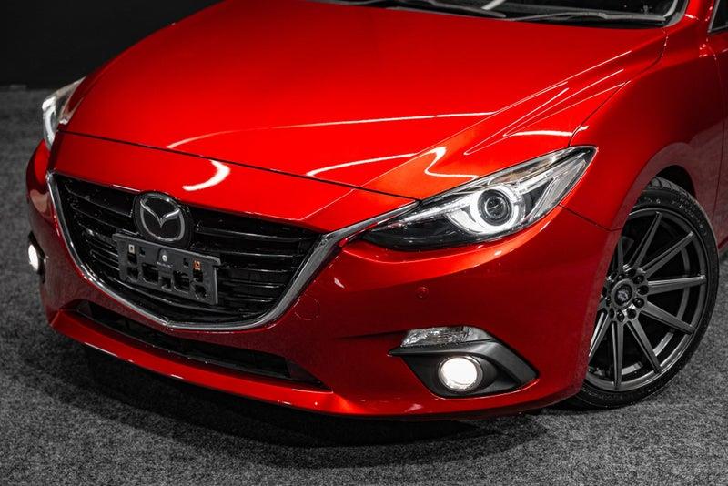 2013 Mazda Axela